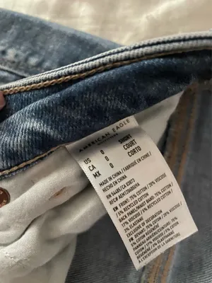 American Eagle Mom Jeans  thumbnail 4