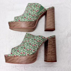 NWT Lisa Vicky Joy Green Botanical Print Platform Mule Clog Heels Size 9 thumbnail 11