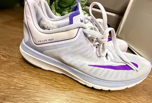 8 Nike FS Lite Run Women's Running Sneakers Shoes White Purple Size 7.5 thumbnail 3