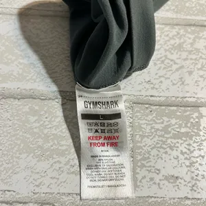 Gymshark High Waisted Gray Leggings Size Large thumbnail 3