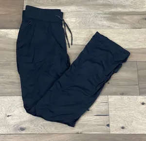 The North Face Ruched Joggers Size M Black Activewear Pants With Pockets thumbnail 1