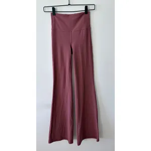 ATHLETA Elation High Rise Flare Mauve Pink Yoga Leggings Pants Womens XXS thumbnail 3