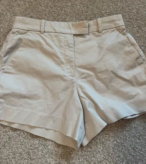 Abercrombie tan shorts thumbnail 1