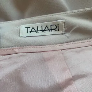 Tahari Light Pink Straight Skirt with Front Pleat Size 8 thumbnail 4