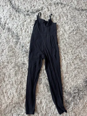 Divinity Aritzia Jumpsuit Wilfred Free thumbnail 4
