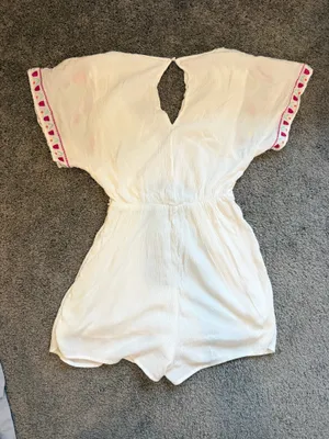 Jun & Ivy White Embroidered V-Neck Romper with Floral Trim thumbnail 4