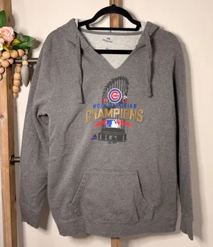 Majestic Chicago Cubs 2016 World Series Champions Hoodie V Neck Gray Size Large thumbnail 1