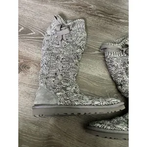 UGG Mahalya Boot Gray Knit Sweater Lace-Up Knee-High Boots Womens Sz 7 thumbnail 3