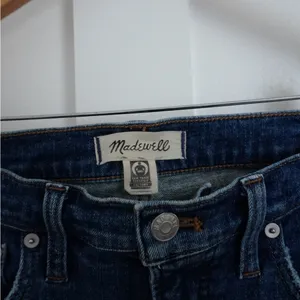 Madewell The Perfect Vintage Straight Jeans thumbnail 2