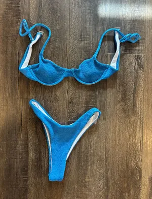Blue Bikini thumbnail 1