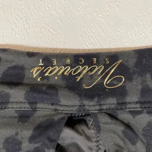 Victoria’s Secret Leopard Print Bralette Bra XL Black Sheer Lounge thumbnail 7