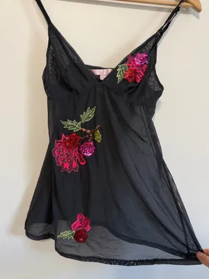 Victoria’s Secret Y2K Floral Tank Cami Top Size Small Pink Embroidered Embellish thumbnail 5