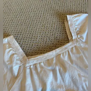 Old Navy Women Square Neck Longsleeve Cream Top Size Large Tiered Cotton Fall thumbnail 2