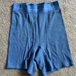 Pink boxer shorts thumbnail 1
