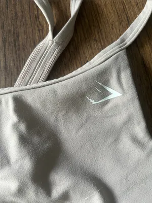 Gymshark Women's Seamless Sports Bra in Light Taupe thumbnail 2