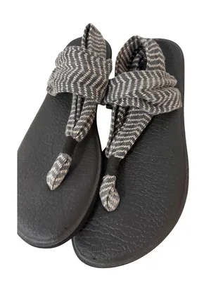 Sanuk Yoga Sling 2 Sandals Womens 9 Grey White Chevron Yoga Mat‎ Footbed Thong thumbnail 1