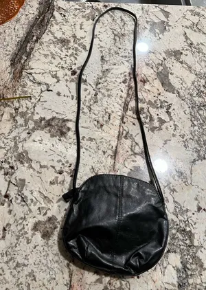 Women’ LuLu Black Shoulder Bag Purse thumbnail 1