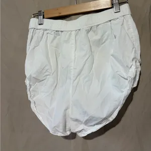 Anthropologie shorts thumbnail 2
