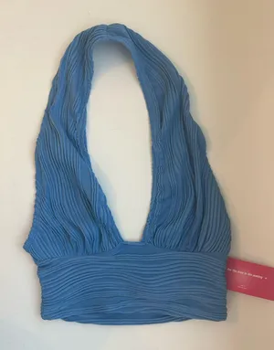 Cropped Halter Top thumbnail 1