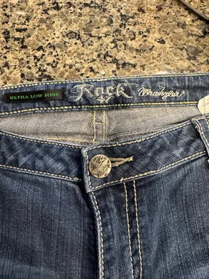 Rock & Wrangler Ultra Low Rise Flare Jeans 9x33 Y2K Blue Denim thumbnail 3