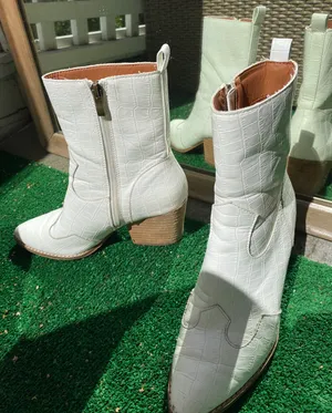Ccocci White Boots thumbnail 2