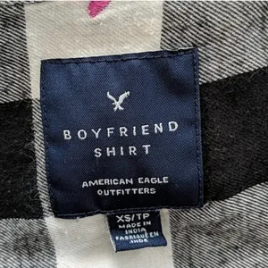 American Eagle Black and White Plaid Flannel with Pink Hearts thumbnail 6