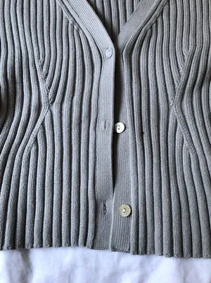 H&M Ribbed Cardigan Sweater sz XL NWT! thumbnail 4
