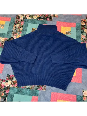 Urban Outfitters Woman’s S Blue Cable Knit Crop Half-Zip Sweater Size Small thumbnail 3