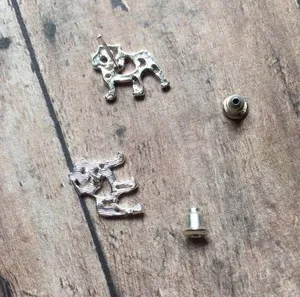 NEW Silver Bully Bulldog Stud Earrings UGA University Of Georgia Samford thumbnail 3