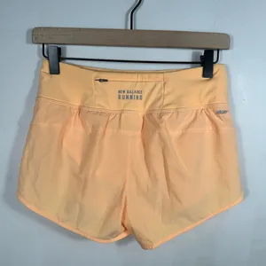 New Balance Running Shorts XS‎ Peach Lightweight Athletic Activewear Women thumbnail 4
