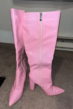 Shoes thumbnail 1