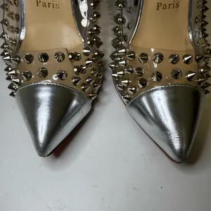 Christian Louboutin Metallic Silver Gloss Clear PVC Spike Me 100 Pumps Size 39 thumbnail 8