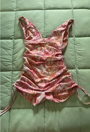 2bdesired swim Hawaii brand Pink Size M thumbnail 5