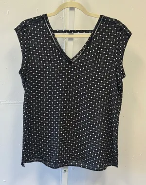 DR2 by Daniel Rainn Polka Dot V-Neck Blouse Black White Small DR19572PR1 Office thumbnail 1