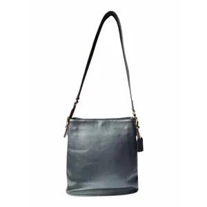 Coach Vintage Slim Bucket Bag Black Leather Style 9806 Minimalist Shoulder Bag thumbnail 3