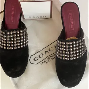 COACH STUDDED PATCH CLOGS FOR WOMEN thumbnail 1