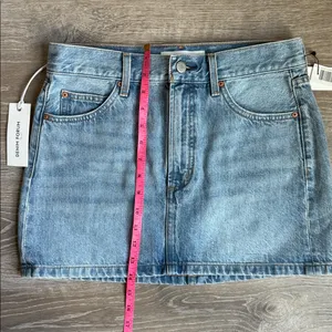 NEW Aritzia Denim Forum The '90s Ricci denim skirt 26 thumbnail 5