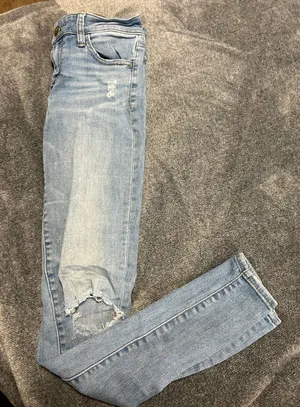 Skinny Jeans thumbnail 1