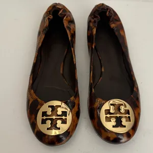 TORY BURCH Reva Patent Leather Leopard Animal Print Ballet Flats Size 7 thumbnail 2