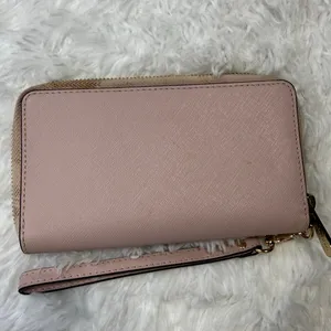 Michael Kors Pink Wallet thumbnail 2