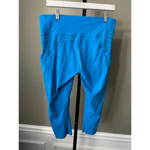 Lululemon Fast and Free High-Rise Crop 19” Size 12 Poolside thumbnail 3