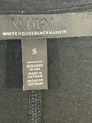 White House Black Market Black V-Neck Cropped Short Sleeve Tee Size S thumbnail 3