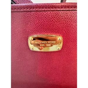 Michael Kors Jet Set Large Saffiano Leather Tote‎ – Deep Red thumbnail 4