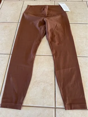 Lululemon Align High Rise 25” Roasted Brown Size 10 NWT thumbnail 3