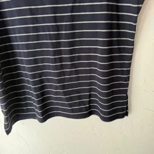 Banana Republic Striped TShirt Size Small Navy White Casual Short Sleeve‎ Top thumbnail 3