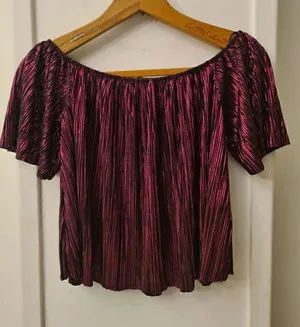 Bershka off the shoulder thumbnail 1