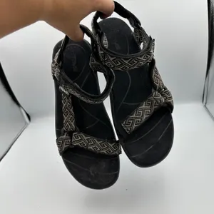 Teva Women's Sandal 9 Black Sport Hiking Water Strap Sandals Pattern‎ Outdoor thumbnail 4