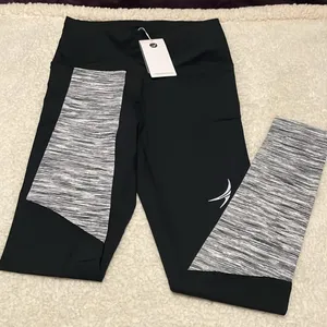 076EA.- Endeavor Athletic. Power up leggings. Size Large thumbnail 6