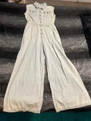 Womens 8/29 Habitual Light Wash Denim Sleeveless Wide-Leg Jumpsuit/Romper thumbnail 2