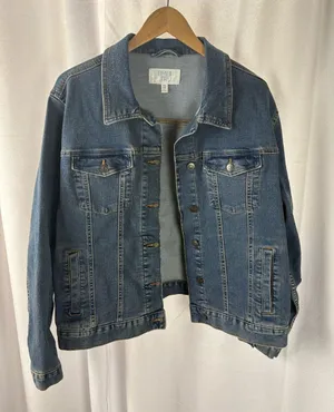 Time and Tru Denim Jacket Classic Fit Button Front Jean Jacket XXL GUC Plus Size thumbnail 1